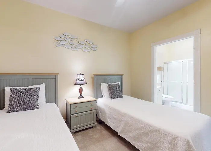 Magnolia Point Apt 204